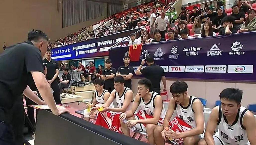 广东虎困胜上海：全队合力斩获惊险胜利