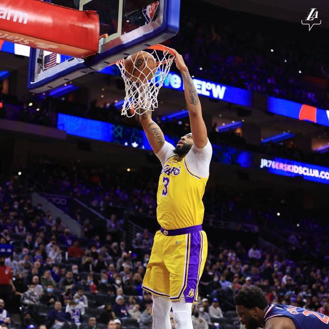 深圳队逆转湖人,恩比德状态火热的简单介绍 深圳队逆转湖人,恩比德状态火热的简单介绍