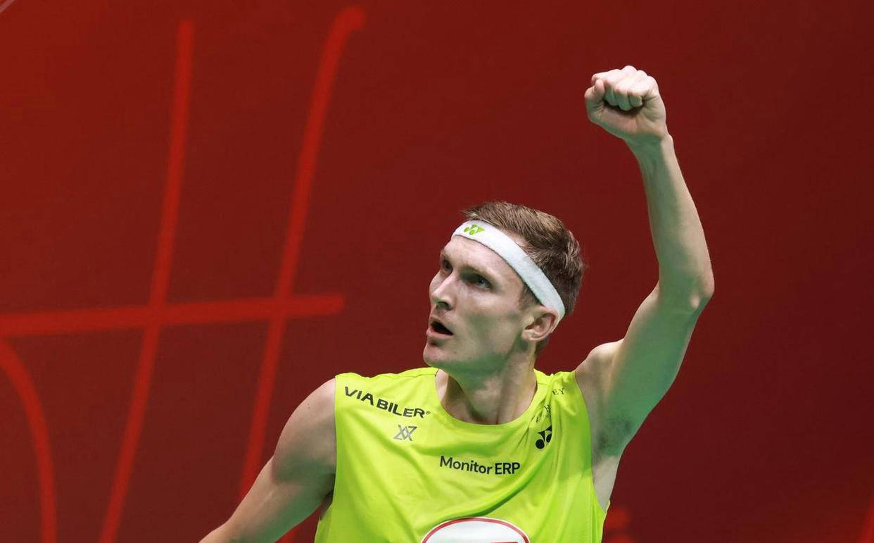 法国队逆转泰国队，安赛龙点燃赛场