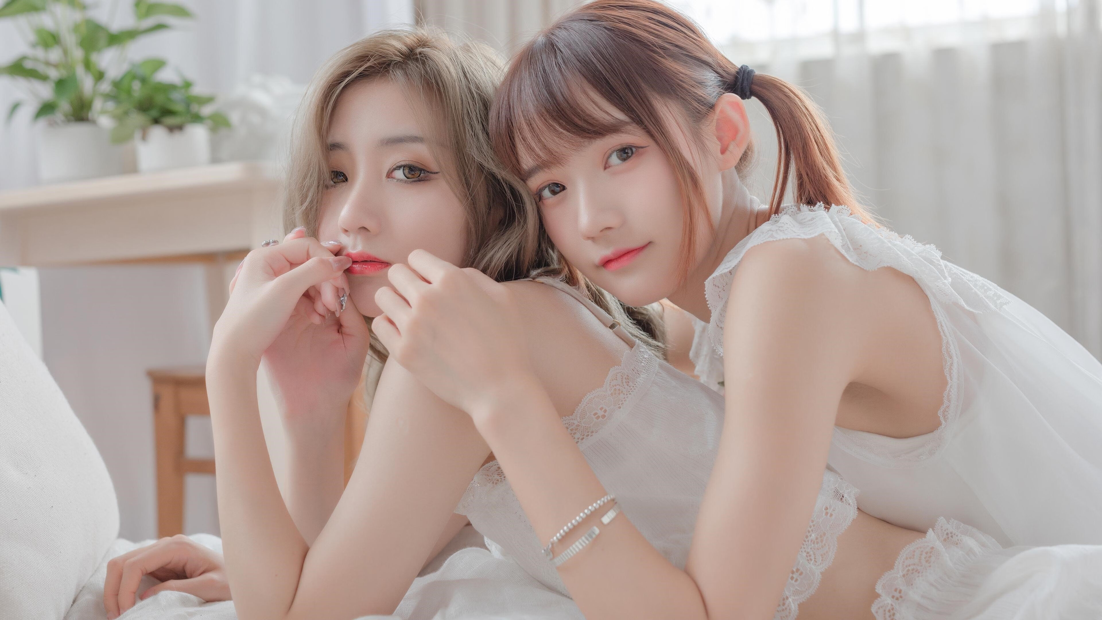 拉亚状态火热引爆赛场,挪威硬仗力克伊拉克