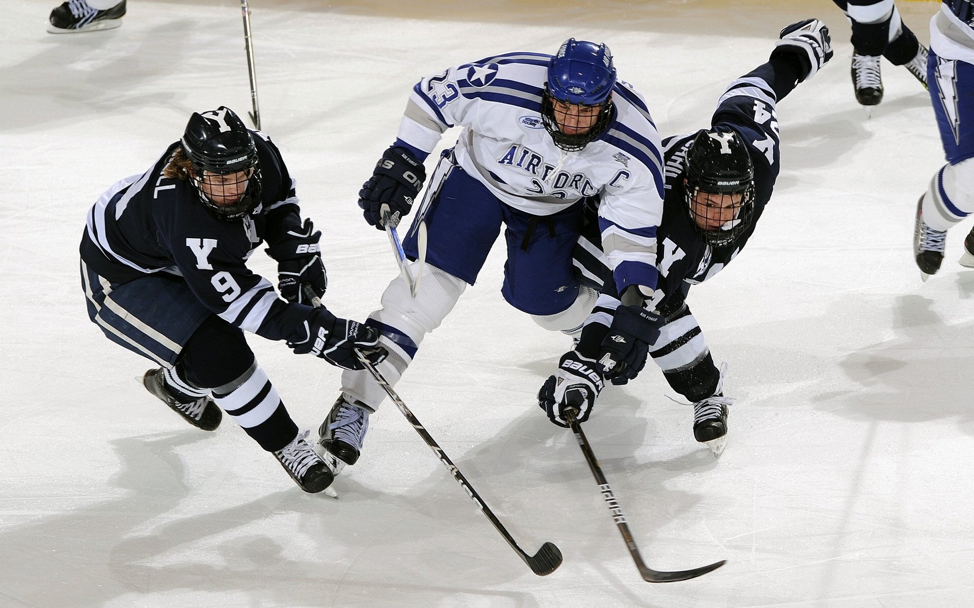 无情碾碎爱尔兰,巴尔韦德化身马竞关键先生